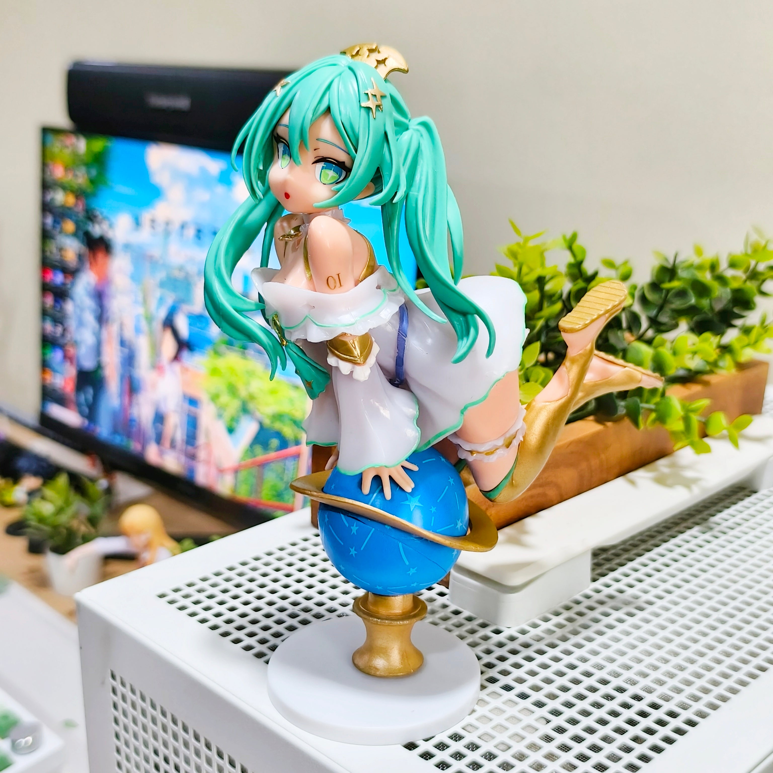 Hatsune Miku Celestial Edition Anime Action Figure - 18 CM